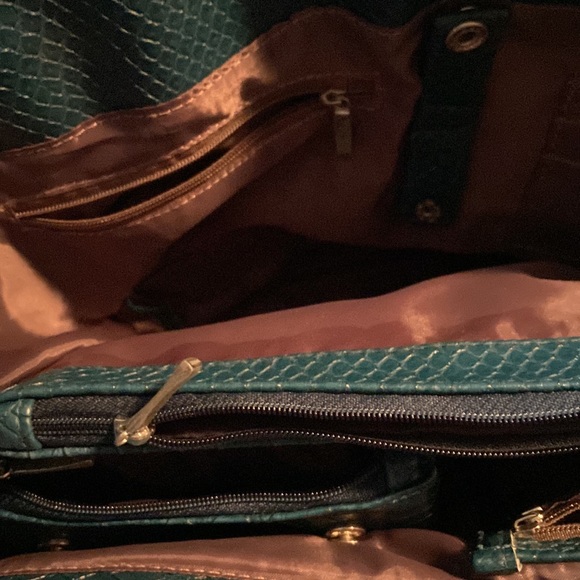 Jordana Paige knitter’s satchel. - Picture 5 of 6